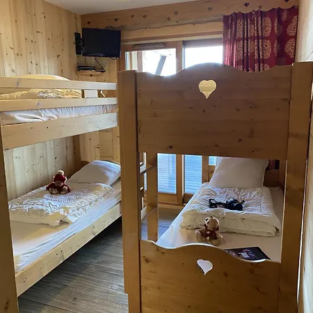 Chalet Husky *